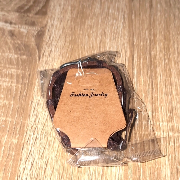 Bracelet - Picture 2 of 3